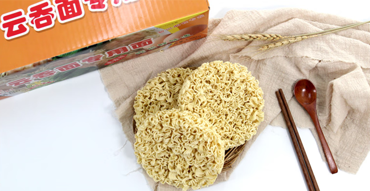 chow mein noodles