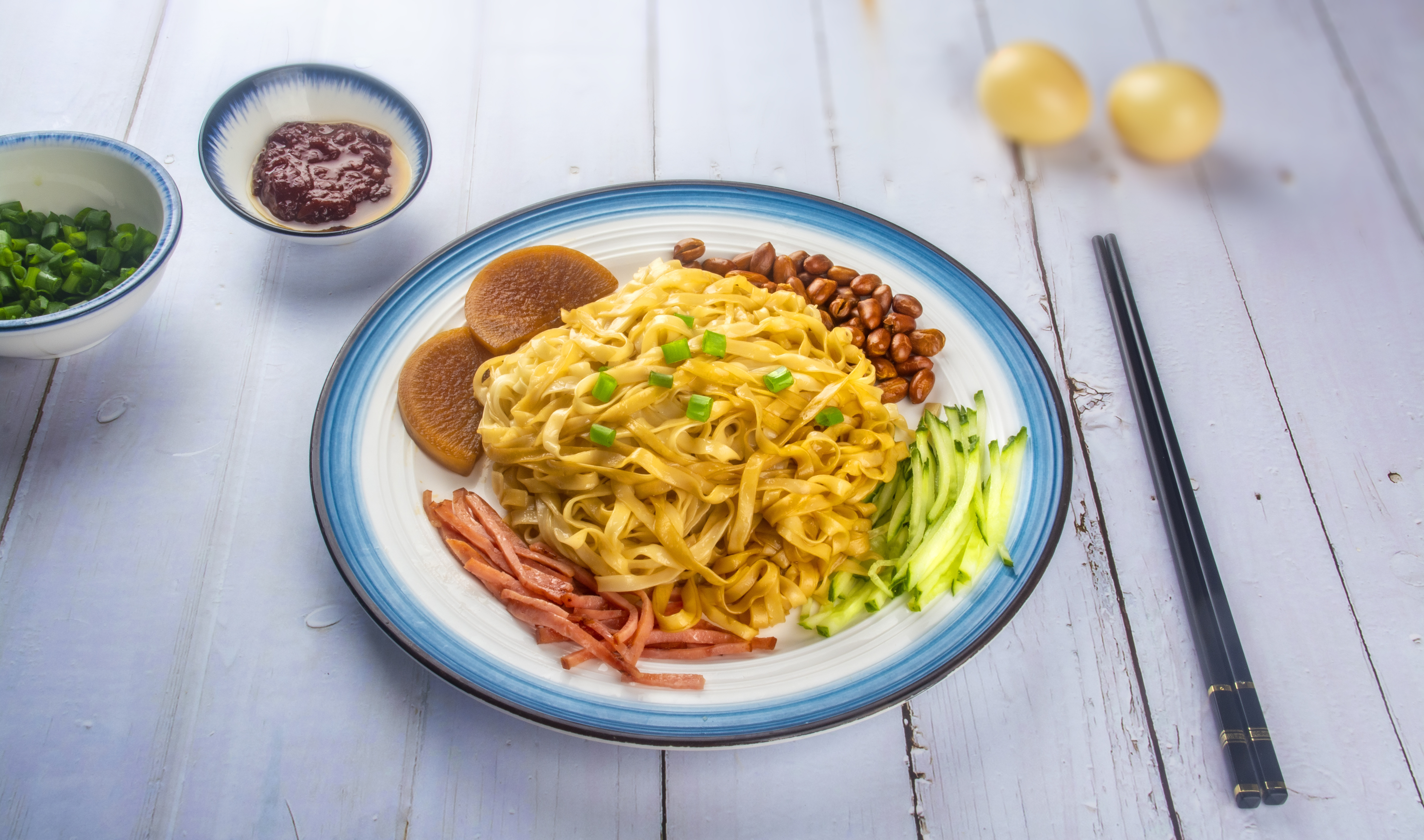 chinese dry egg noodles