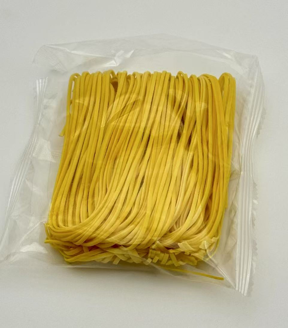 Liji Non-Fired Yellow Thick Noodles Quick-Cooked OEM Noodles Factory Wholesaled Chinese Noodles