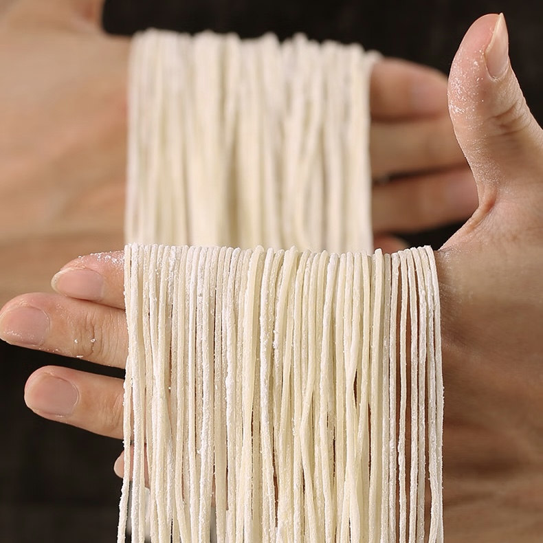 dried egg noodles